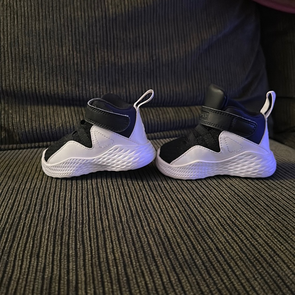 Baby Jordan's size 3c